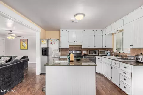 211 E 6th Ave, Mesa, AZ 85210 photo 6