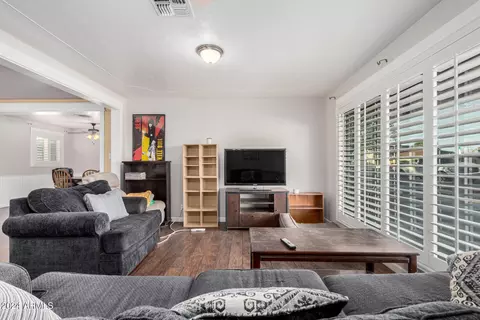 211 E 6th Ave, Mesa, AZ 85210 photo 3
