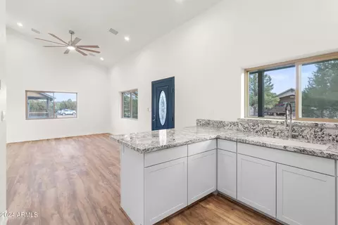 2228 Meadow Ln #320, Overgaard, AZ 85933 photo 18