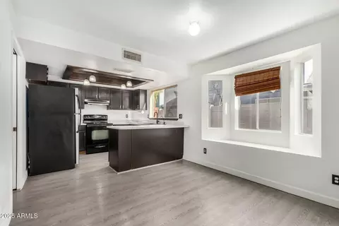 18617 N 4th Dr, Phoenix, AZ 85027 photo 5