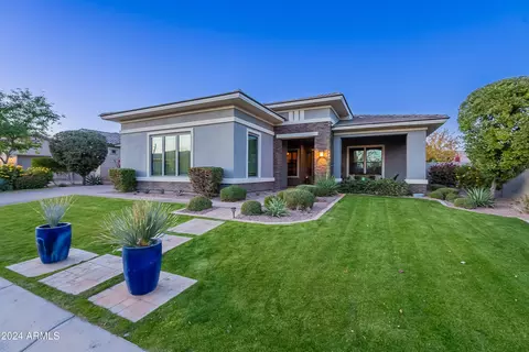 2526 E Ravenswood Dr, Gilbert, AZ 85298