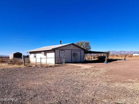 4202 W Lee Rd, Mcneal, AZ 85617