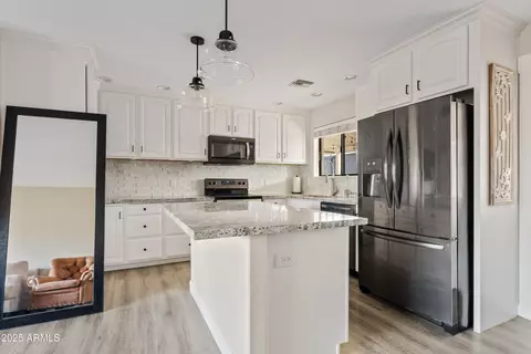 261 E Hemlock Ave, Gilbert, AZ 85234 photo 8