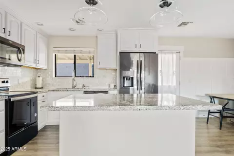 261 E Hemlock Ave, Gilbert, AZ 85234 photo 7