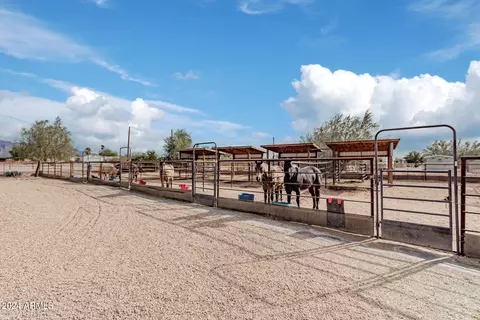 1776 N San Marcos Dr, Apache Junction, AZ 85120 photo 2