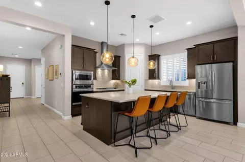 6530 E Libby St, Phoenix, AZ 85054 photo 7