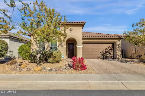 6530 E Libby St, Phoenix, AZ 85054