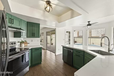 4306 E Frye Rd, Phoenix, AZ 85048 photo 10