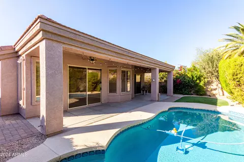5246 Estevan Rd, Phoenix, AZ 85054 photo 32