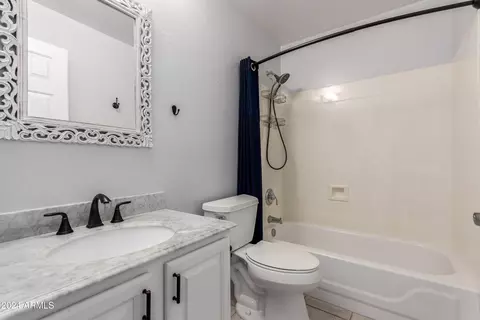 5246 Estevan Rd, Phoenix, AZ 85054 photo 26