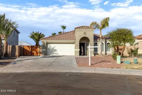702 E Nancy Ave, San Tan Valley, AZ 85140