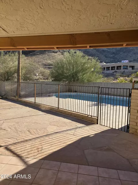 11581 S 28th Ave, Laveen, AZ 85339