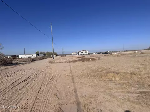 4597 S 357th Ave #4, Tonopah, AZ 85354