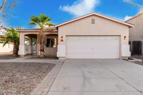 1187 E Cowboy Cove Trl, San Tan Valley, AZ 85143