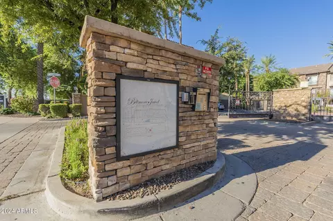 4409 N 24th Pl, Phoenix, AZ 85016 photo 8