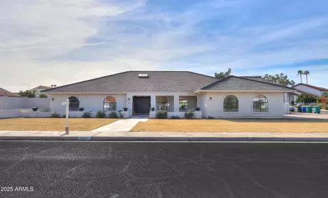 4053 E Glencove St, Mesa, AZ 85205