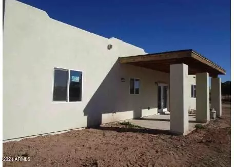 11077 E Magma Rd, Florence, AZ 85132 photo 2