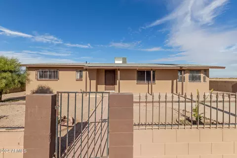 310 W 14th St, Eloy, AZ 85131