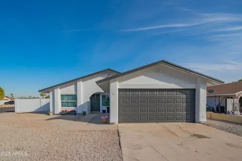 8651 N 56th Dr, Glendale, AZ 85302