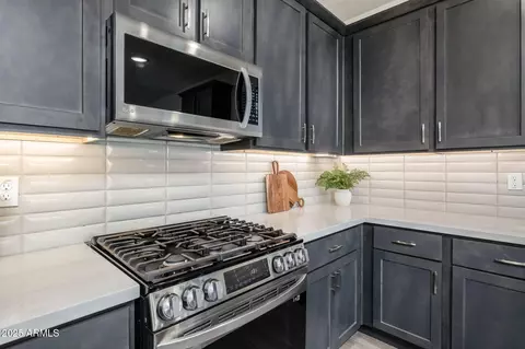 Kitchen - 9702 E Ripple Dr, Mesa, AZ 85212 photo 5 of 6