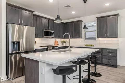 9702 E Ripple Dr, Mesa, AZ 85212