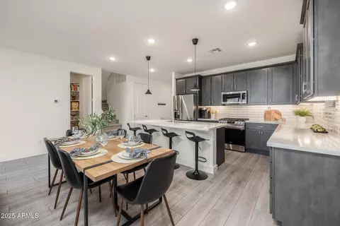 Kitchen - 9702 E Ripple Dr, Mesa, AZ 85212 photo 6 of 6