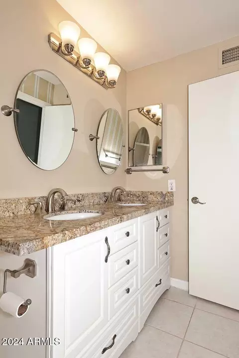 3502 E Tonto Ln, Phoenix, AZ 85050 photo 18