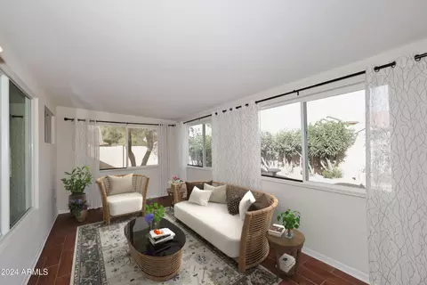 3502 E Tonto Ln, Phoenix, AZ 85050 photo 9