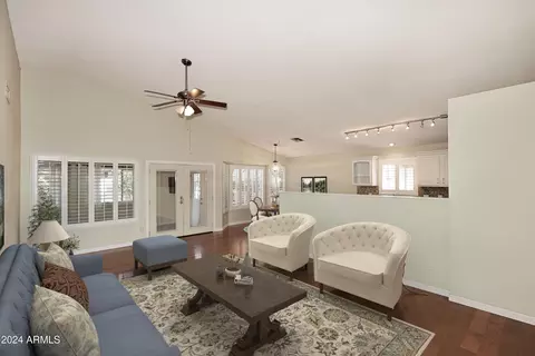 3502 E Tonto Ln, Phoenix, AZ 85050 photo 5