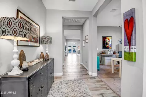 210 E Balao Dr, Phoenix, AZ 85085 photo 4