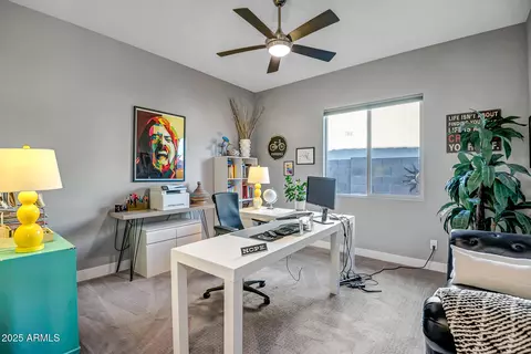 210 E Balao Dr, Phoenix, AZ 85085 photo 6