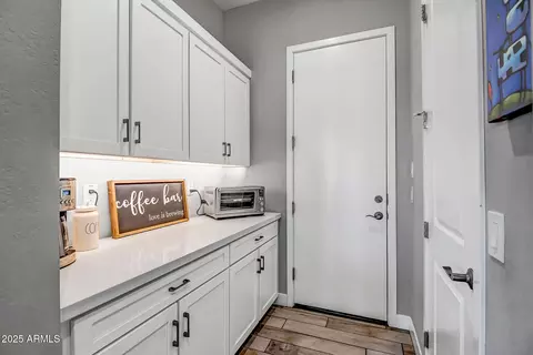 210 E Balao Dr, Phoenix, AZ 85085 photo 12