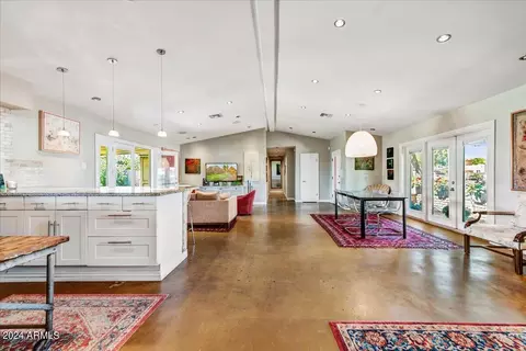 4047 E Highland Ave, Phoenix, AZ 85018 photo 5