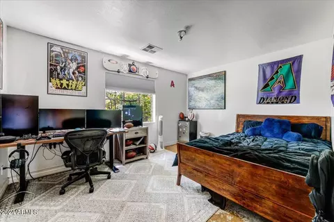 4047 E Highland Ave, Phoenix, AZ 85018 photo 15