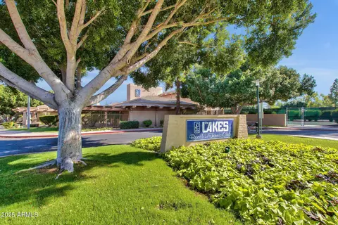 5631 S Admiralty Ct #D, Tempe, AZ 85283