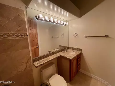 Bath - 2120 E Catamaran Dr, Gilbert, AZ 85234 photo 8 of 9