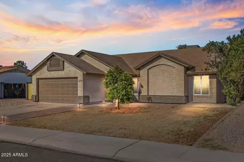 670 W Barrow Dr, Chandler, AZ 85225