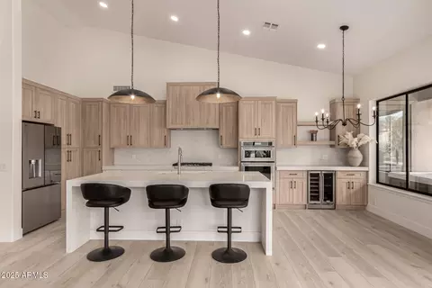 4584 E Chisum Trl, Phoenix, AZ 85050