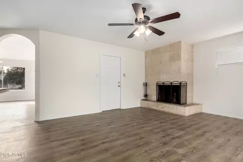 224 E Geneva Dr, Tempe, AZ 85282 photo 5