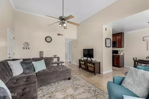 3500 N Hayden Rd #106, Scottsdale, AZ 85251