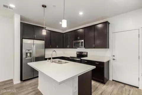 2665 S Catherine Dr #107, Gilbert, AZ 85295