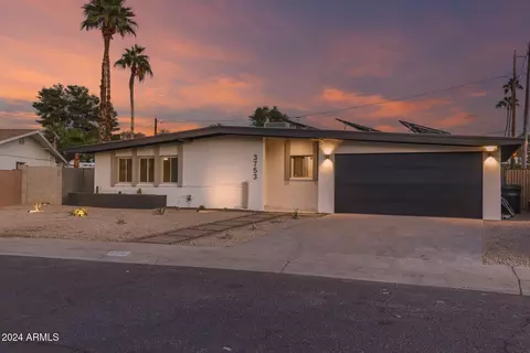 3753 E Paradise Dr, Phoenix, AZ 85028 photo 3