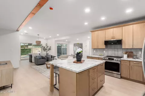 3753 E Paradise Dr, Phoenix, AZ 85028 photo 9