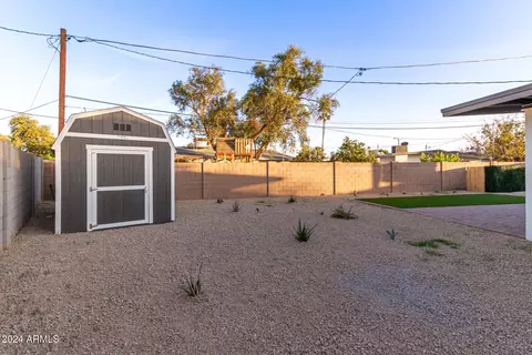 3753 E Paradise Dr, Phoenix, AZ 85028 photo 37