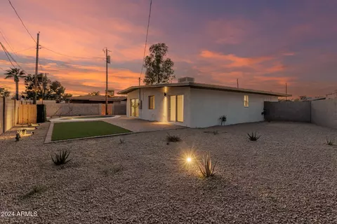 3753 E Paradise Dr, Phoenix, AZ 85028 photo 31