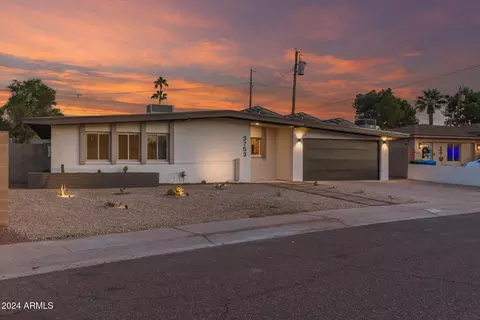 3753 E Paradise Dr, Phoenix, AZ 85028 photo 2