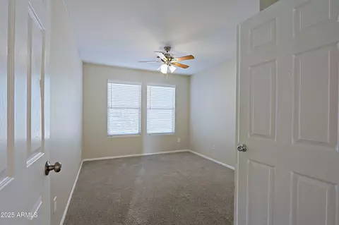Bedroom - 4047 E Rowel Rd, Phoenix, AZ 85050 photo 4 of 5