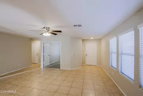 Living - 4047 E Rowel Rd, Phoenix, AZ 85050 photo 3 of 3