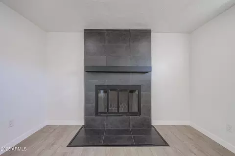 Living - 2329 E Turney Ave, Phoenix, AZ 85016 photo 4 of 5