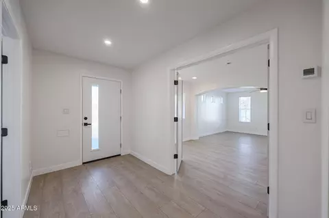 Entry Way - 2329 E Turney Ave, Phoenix, AZ 85016 photo 1 of 3
